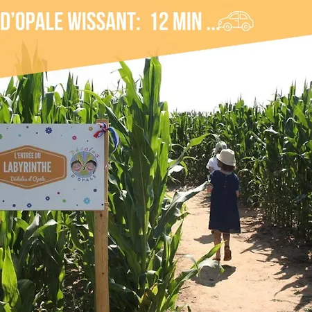 L'evasion Des 2 Caps-5 Personnes- Bord De