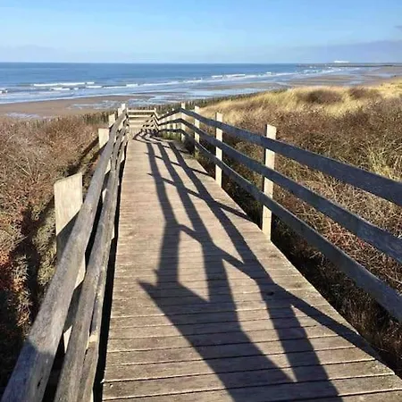 L'évasion Des 2 Caps-5 Personnes- Bord De